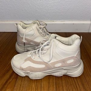 Pretty Little Thing Sneakers